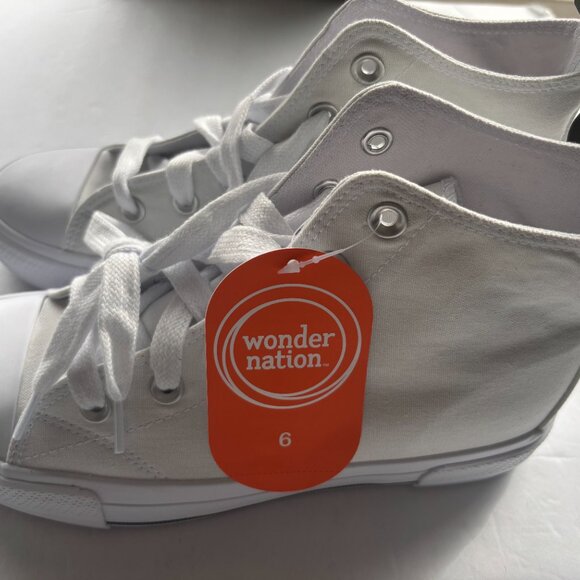 NEW Wonder Nation Girls Happy Faces & White High Top Sneakers - Shoe Size 6 - Picture 5 of 14